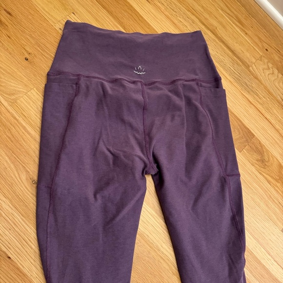 Beyond Yoga Women's Size L - Picture 5 of 15